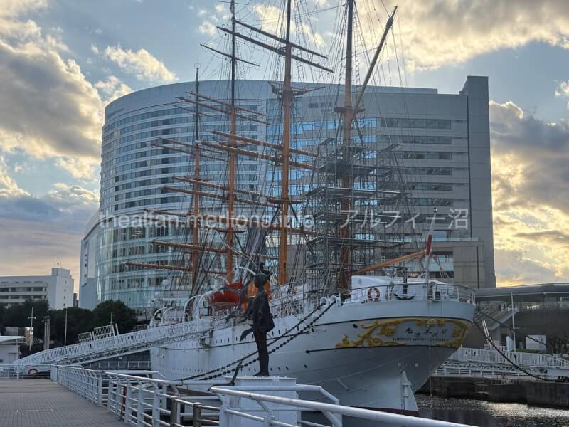 アルフィーの撮影場所、日本丸