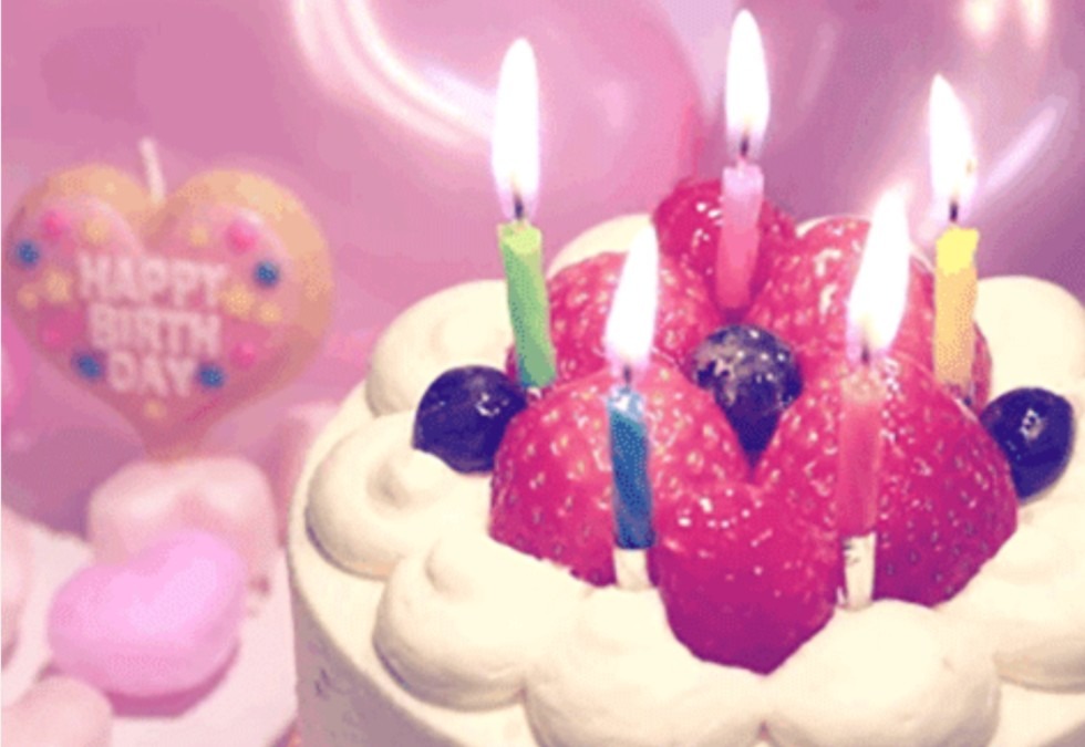 15日と17日の間の16日は