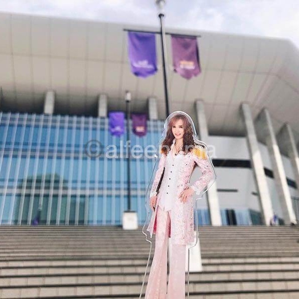 Kアリーナとアルフィー高見沢さん