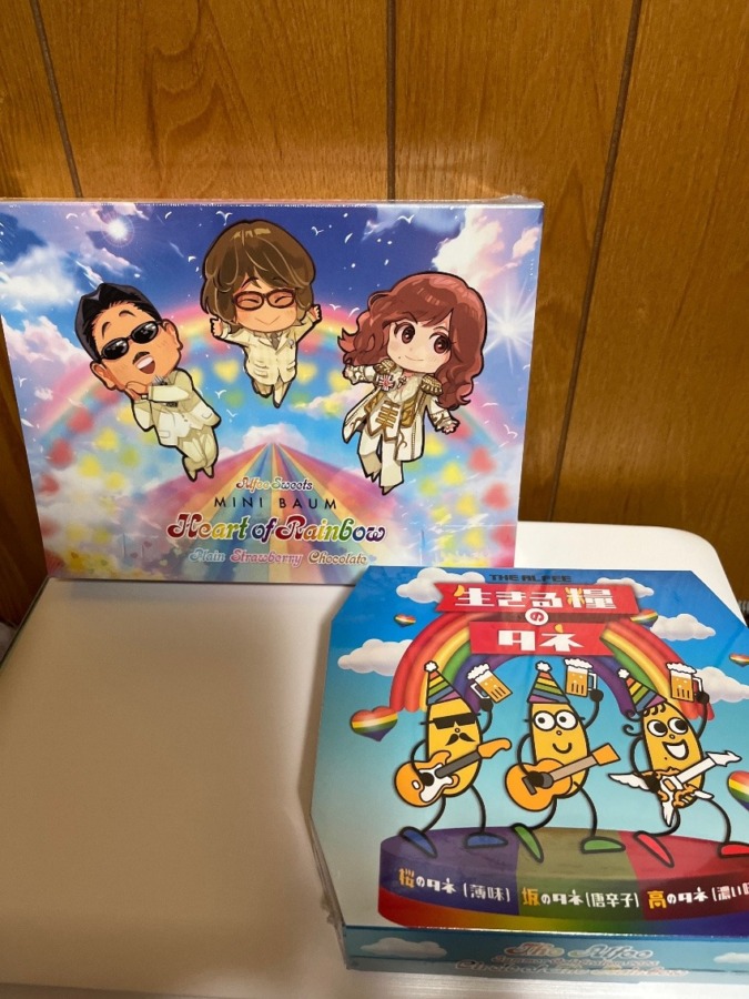 夏イベのお菓子が届きました(*^^*)